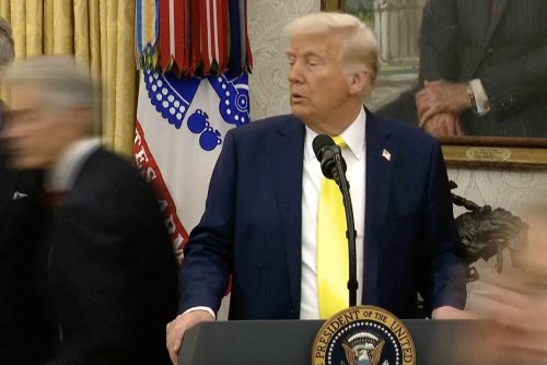 Dr. Oz's Swearing-In Ceremony Turns to Chaos When Granddaughter Faints During Trump's Speech: 'Everybody Out!'