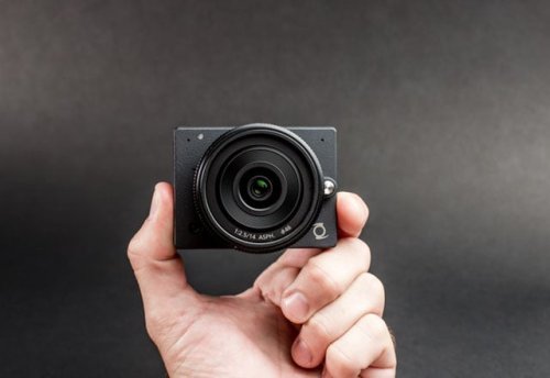 E1: The World's Smallest Micro Four Thirds 4K Camera