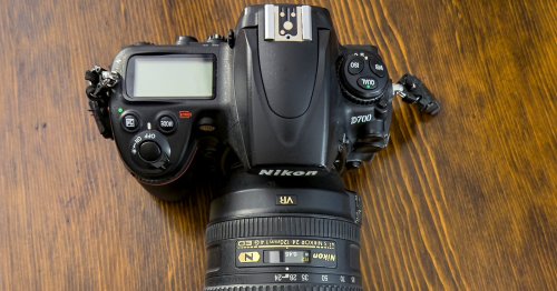 Revisiting Nikon's Legendary D700 DSLR 15 Years After Its Release