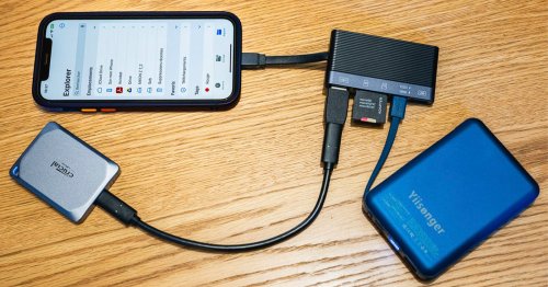 No Laptop? No Problem: How to Back Up Photos in the Field With Your Smartphone