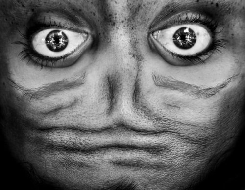 Flipping Photographs Upside Down Turns Ordinary Portraits into Strange Alien Faces