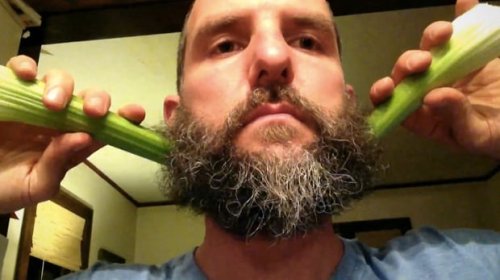 Viral Stop-Motion Beard Video Shot Using Only an iPhone and Some Creativity