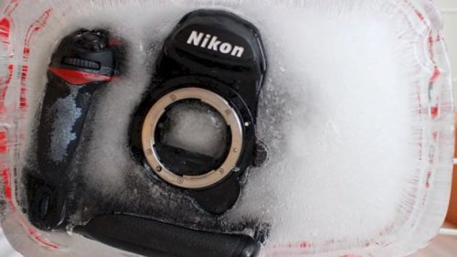 The Nikon D3s Can Survive Getting Wet, Muddy, Frozen, Dropped, and Burned