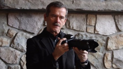 Chris Hadfield Explains How Zero Gravity Makes it Possible to Take Sharp, Hand-Held Long Exposures