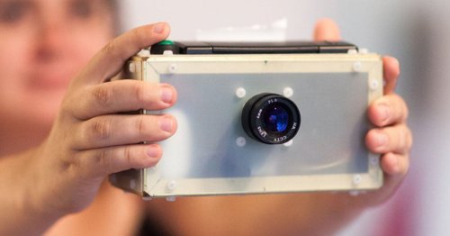 PolaPi: A DIY Thermal Instant Camera You Build with Raspberry Pi