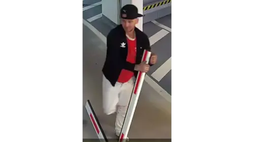 Polizei sucht mit Foto nach Randalierer