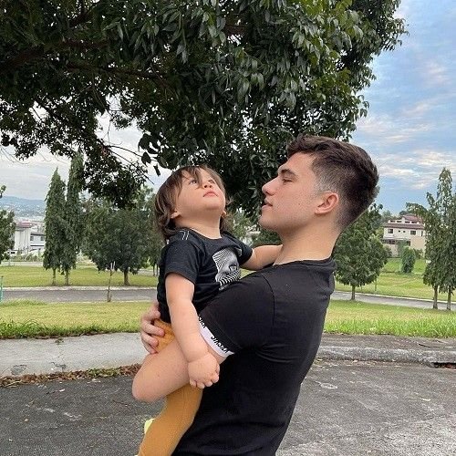 Markus Paterson says no regrets on early fatherhood