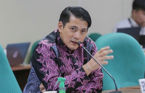 Robin Padilla Resigns As PDP-Laban Exec To Focus On Being Senator ...