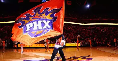 Suns worker sues over age discrimination, rat-infested work area