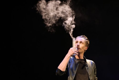 Pot magic show ‘Smokus Pocus’ leaves Phoenix weed lovers empowered