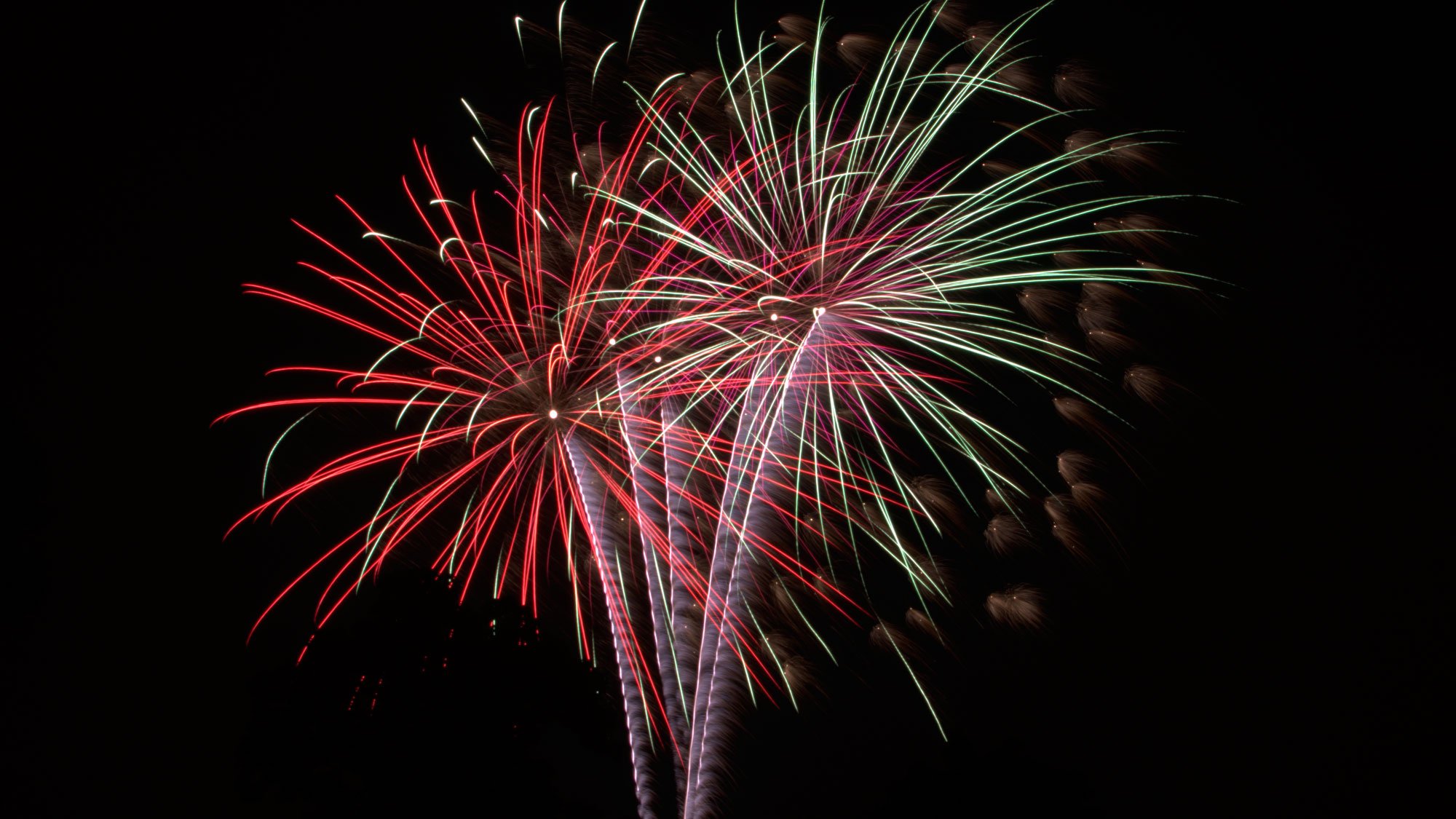 A Complete Guide to Photographing Fireworks