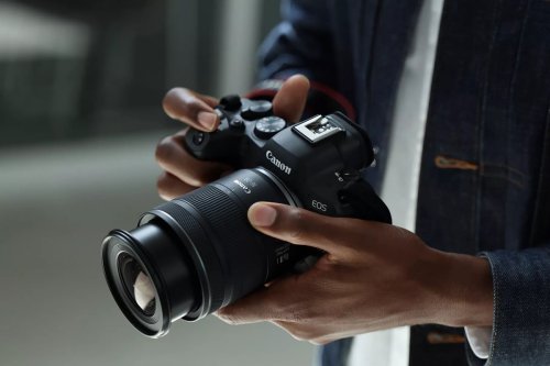Canon EOS RV & R50V: Doch ZWEI neue APS-C-Kameras geplant?