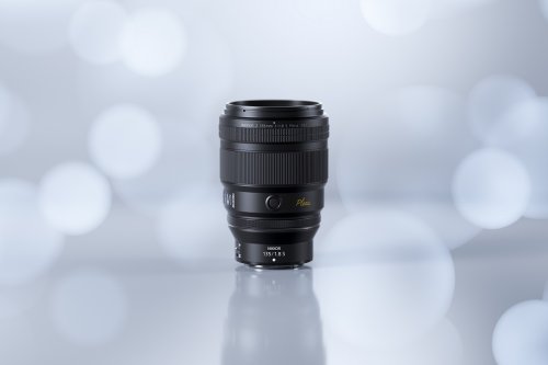 Nikon Z 135mm f/1.8 S Plena: Das neue Bokeh-Monster