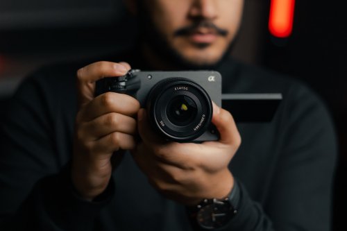 Sony: Kamera mit Klappsucher soll kommen, aber freut euch nicht zu sehr
