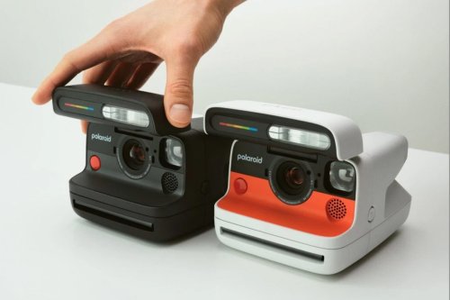 Polaroid Flip: Sofortbildkamera mit Vierfach-Optik und starkem Blitz vorgestellt