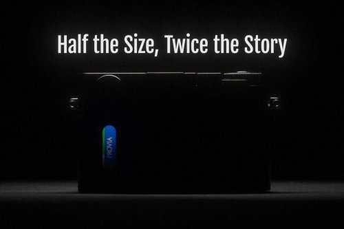 Fujifilm tease un nouvel appareil photo "demi-format" ?