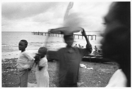 African Memories : les premiers pas en Afrique de Jean-Christophe Béchet mis en lumière
