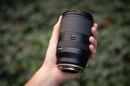 Le Tamron 18-300 mm f/3,5-6,3 Di III-A VC VXD arrive en monture Canon RF-S et Nikon Z DX