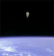 Interesting Photo of The Day: Astronaut in Orbit 175 Miles Above Earth (Untethered)