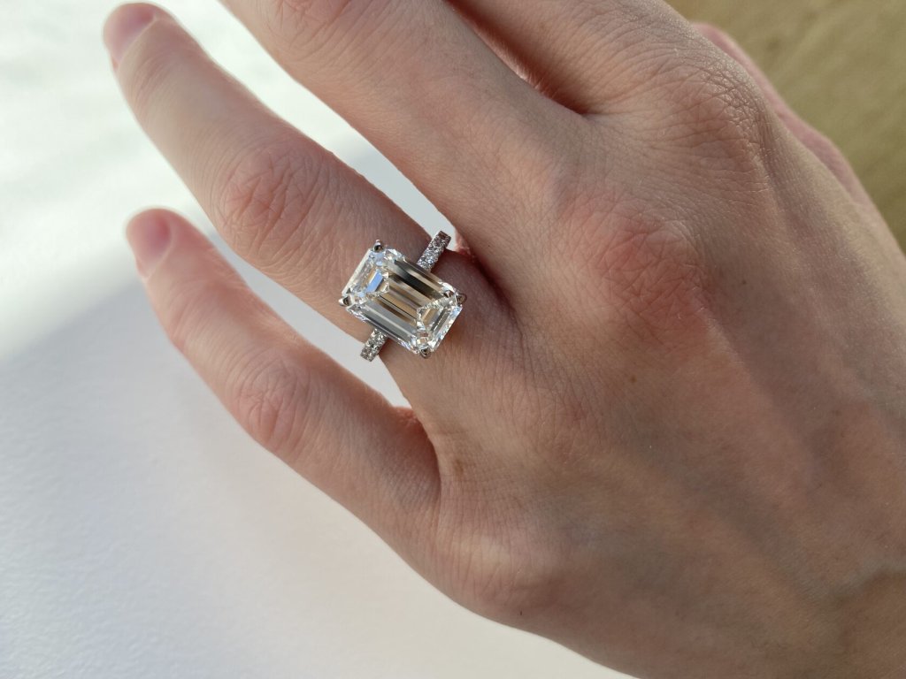 Wedding Rings & Fine Jewellery in UAE