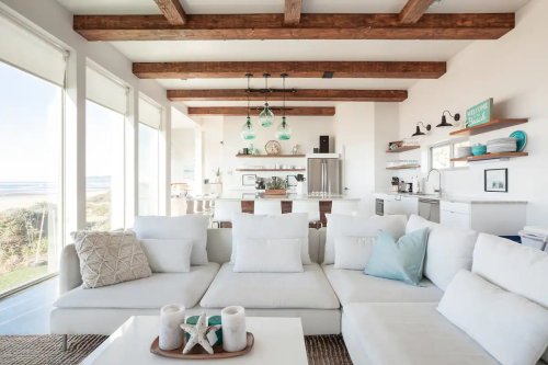 Une maison contemporaine au bord de l'océan