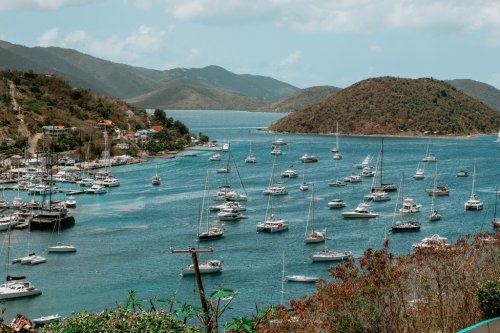 Inselhopping auf den British Virgin Islands: 4 tropische Inselträume und must-see Orte