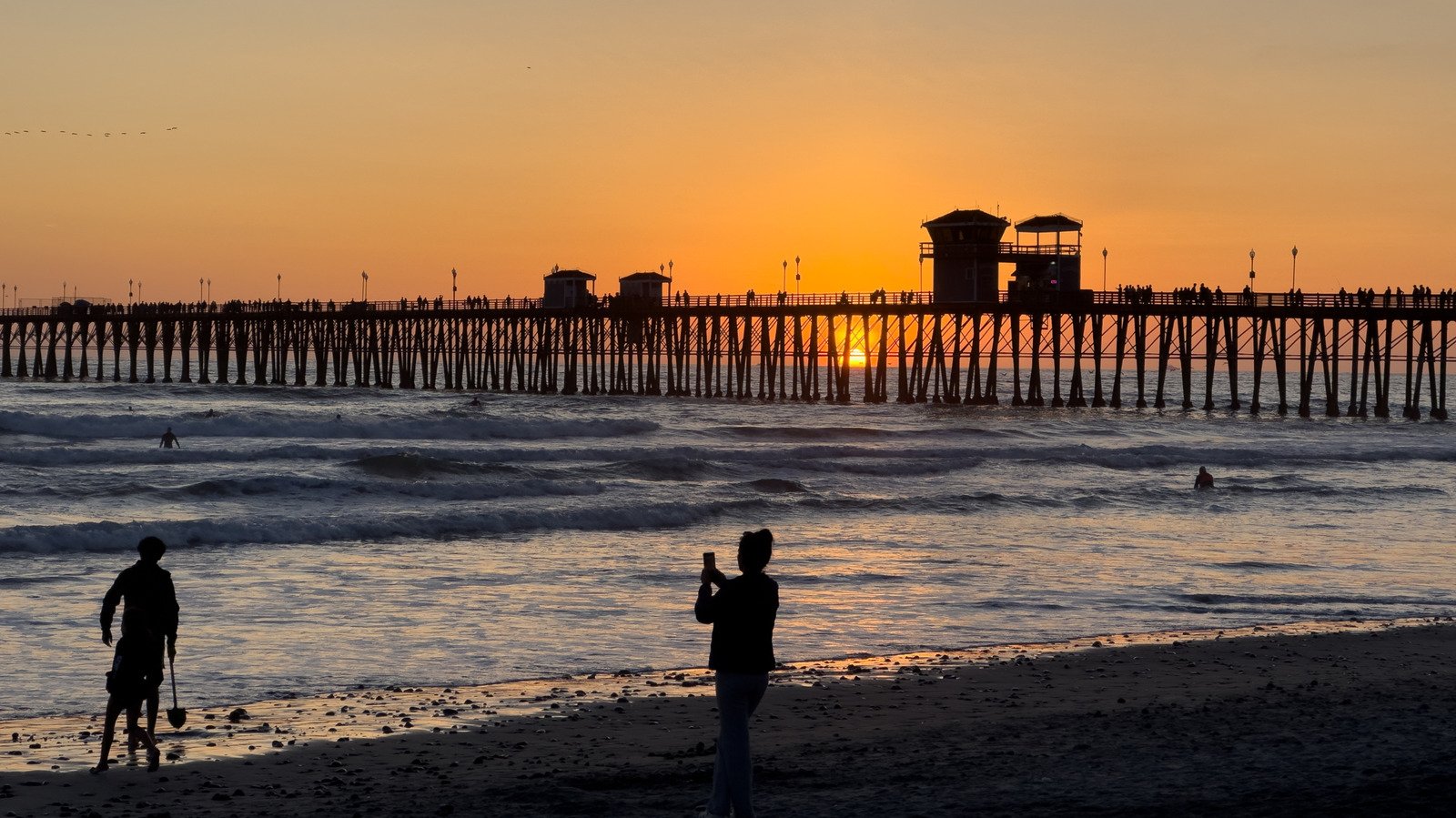 Between LA And San Diego Lies A Coastal California City Travel Pros Love For Weekend Trips