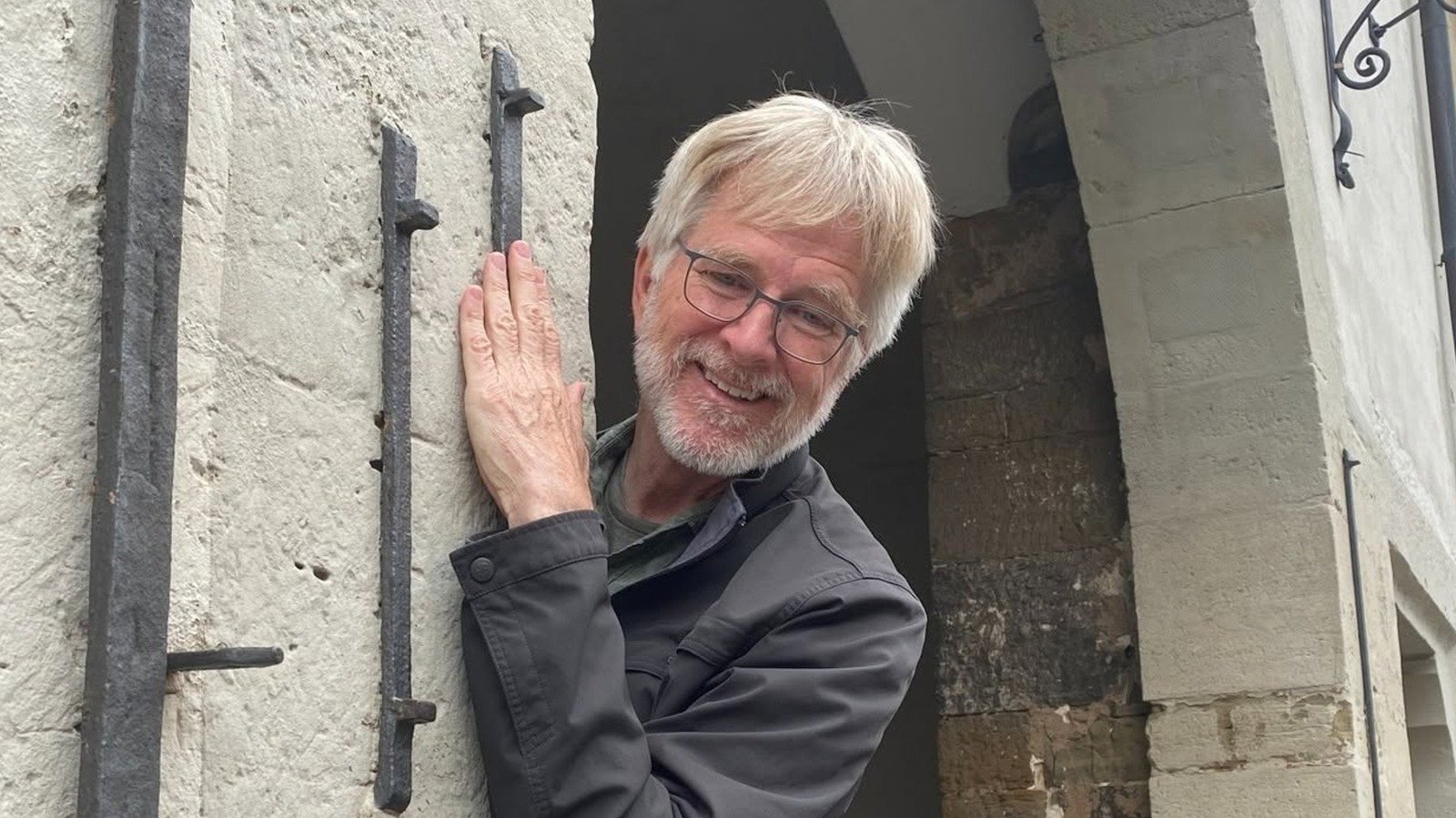 One Of Rick Steves' Least Favorite Places In Europe Is An Overrated Tourist Destination