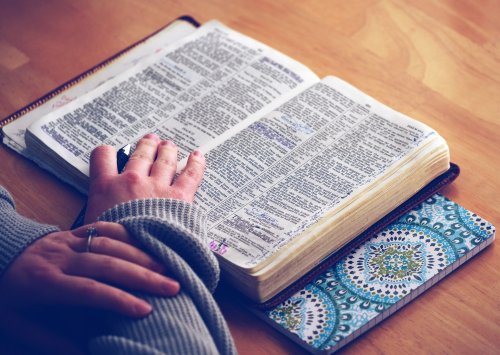 Bible Facts: 5 Misconceptions and Their Real Truths
