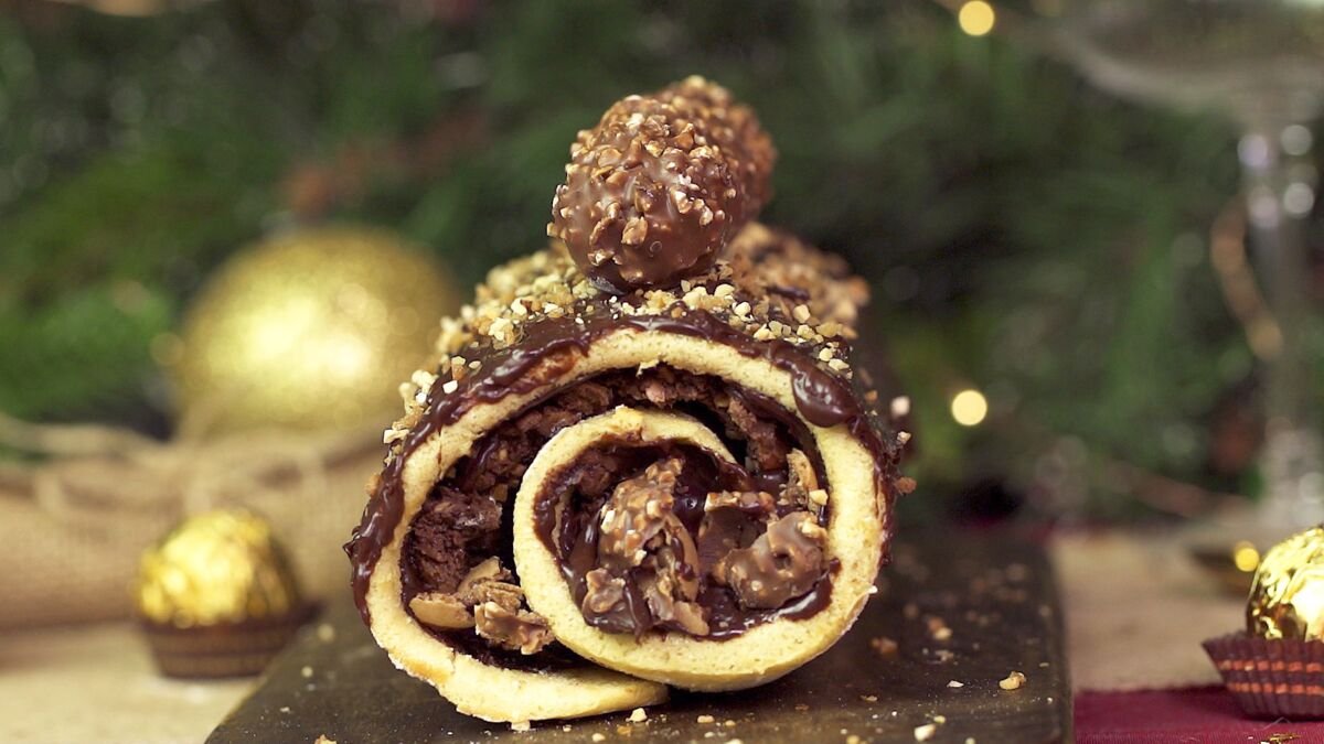 La recette de la bûche aux Ferrero Rocher pour Noël