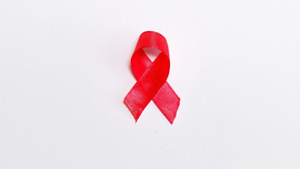 SIDA : les infos à connaître sur cette infection sexuellement transmissible