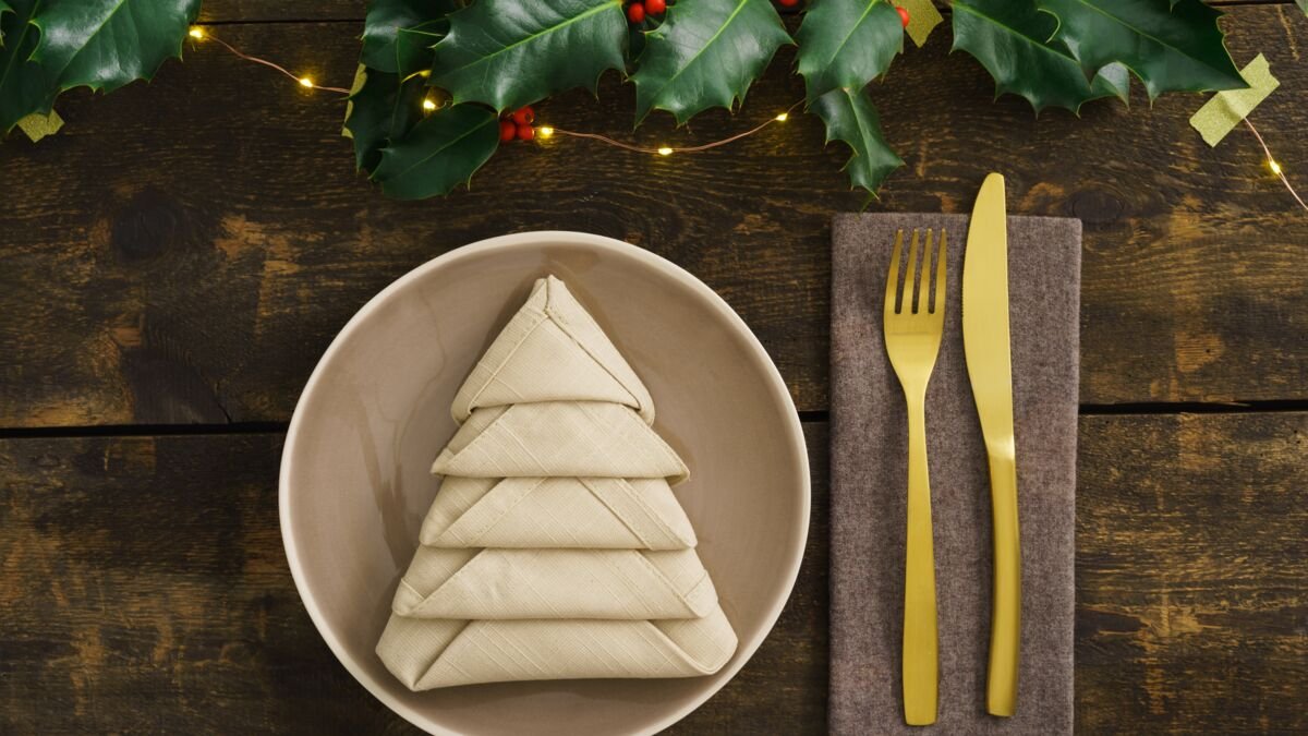 Table de Noël : 15 idées originales de pliage de serviettes