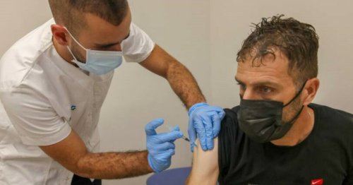 Le PDG de Pfizer prédit un retour à la vie normale d’ici un an