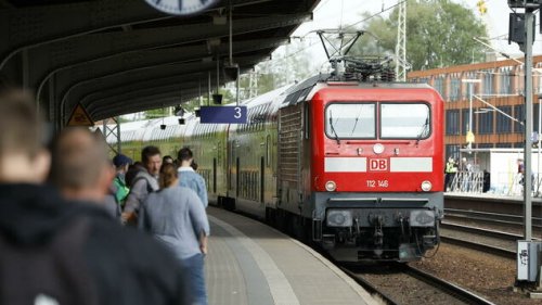 54-Jähriger will auf Lok-Puffer von Werder nach Berlin fahren