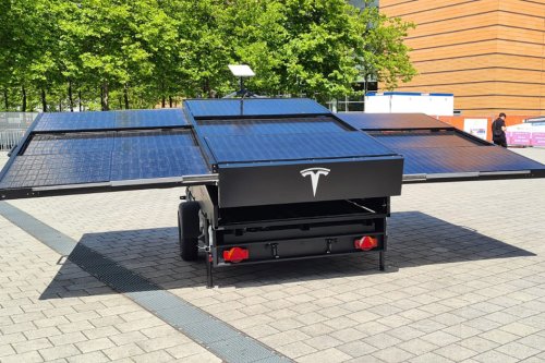 Tesla working on a solar-powered range extender in a trailer