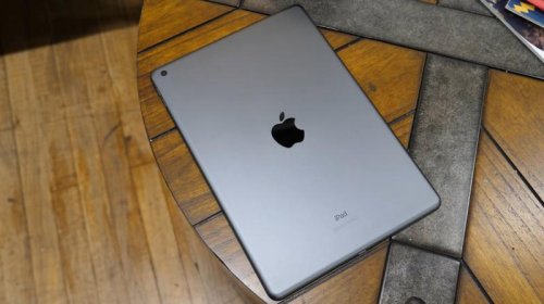 10.5-inch iPad leak suggests old design, $299 starting price