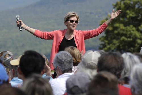 The One Thing Elizabeth Warren Needs to Do to Win