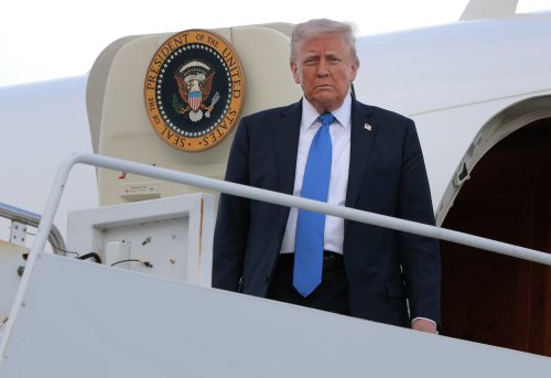 Trump’s free plane is not so free