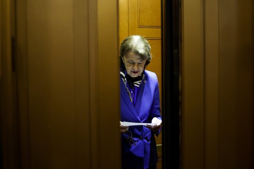 Diane Feinstein's extremely awkward, very uncomfortable exit from the political stage