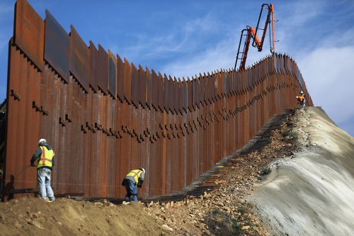 Pentagon puts brakes on 3 border barrier projects because of cost