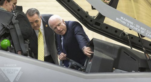 McCain's reelection pivot: Bringing home the bucks