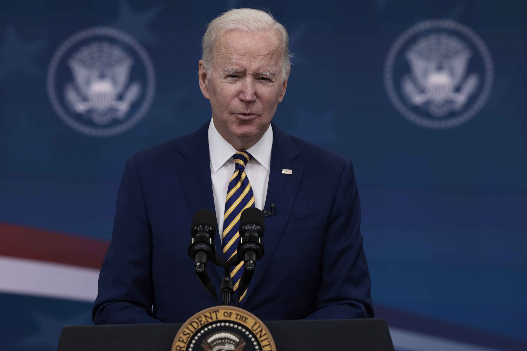 Biden launching winter Covid-19 booster, testing campaign
