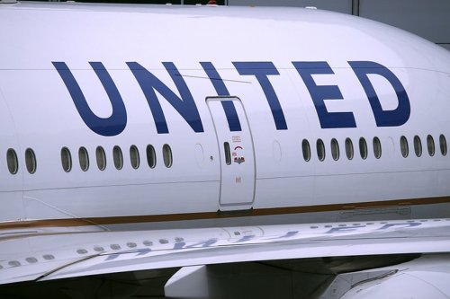 United CEO sees low air travel until a widely available vaccine