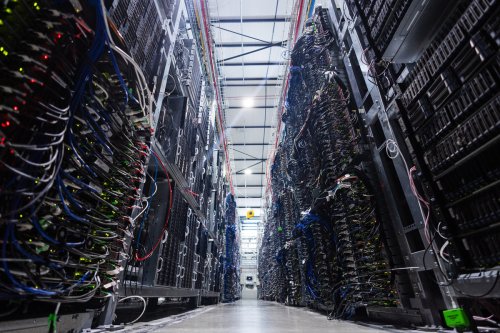 Hochul to approve nation’s first state-level data center pause