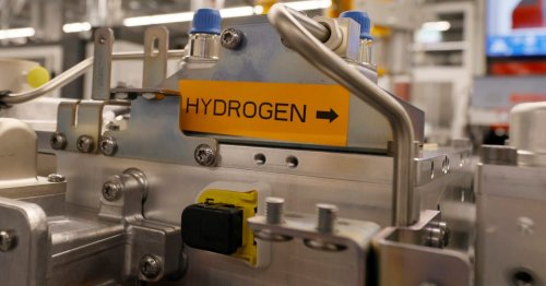 Fears grow that fossil fuel firms will capture booming hydrogen industry
