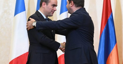 France plants flag in Russia’s backyard with Armenia arms deals