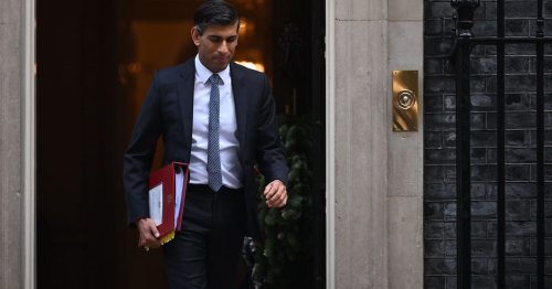 Rishi Sunak bets Brits will blame striking workers for Christmas chaos