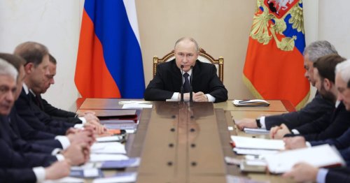 Putin announces new ceasefire but Kremlin hardens stance on annexed Ukrainian regions