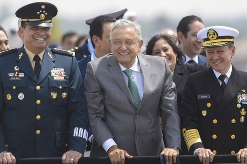El presidente cogobierna con el Ejército: Alejandro Madrazo