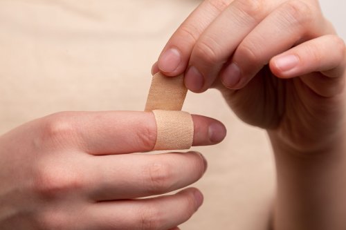 Kağıt Kesiği Neden Çok Fazla Acı Verebiliyor? - Popular Science